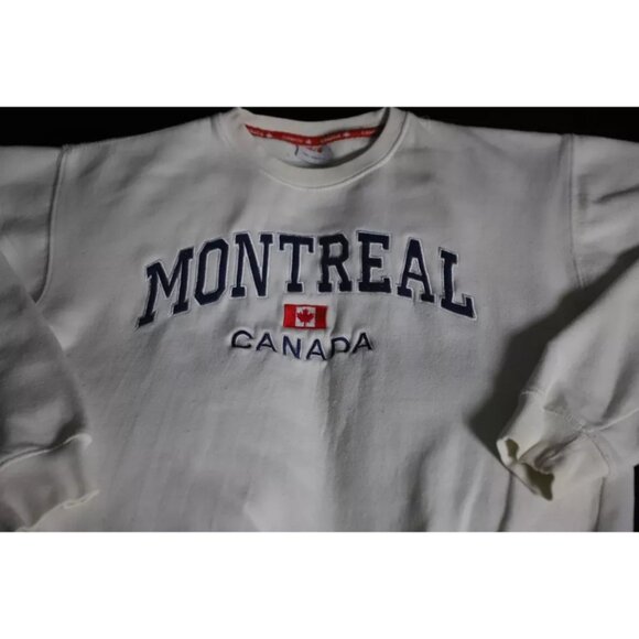 MRJ Pullover Sweatshirt Mens L White Crewneck Montreal Canada Embroidered Cotton - Picture 2 of 8